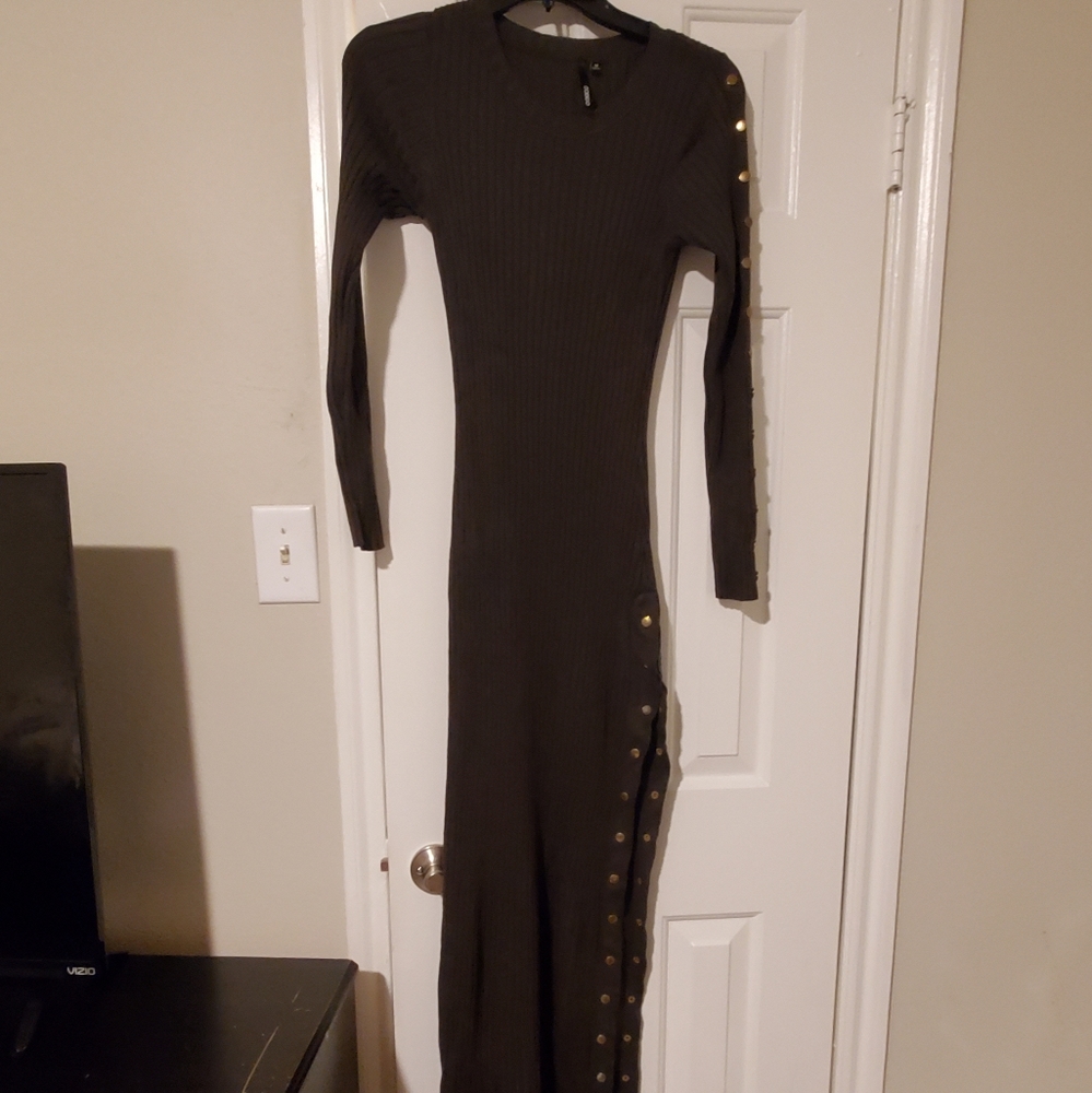 Sweater maxi dress.